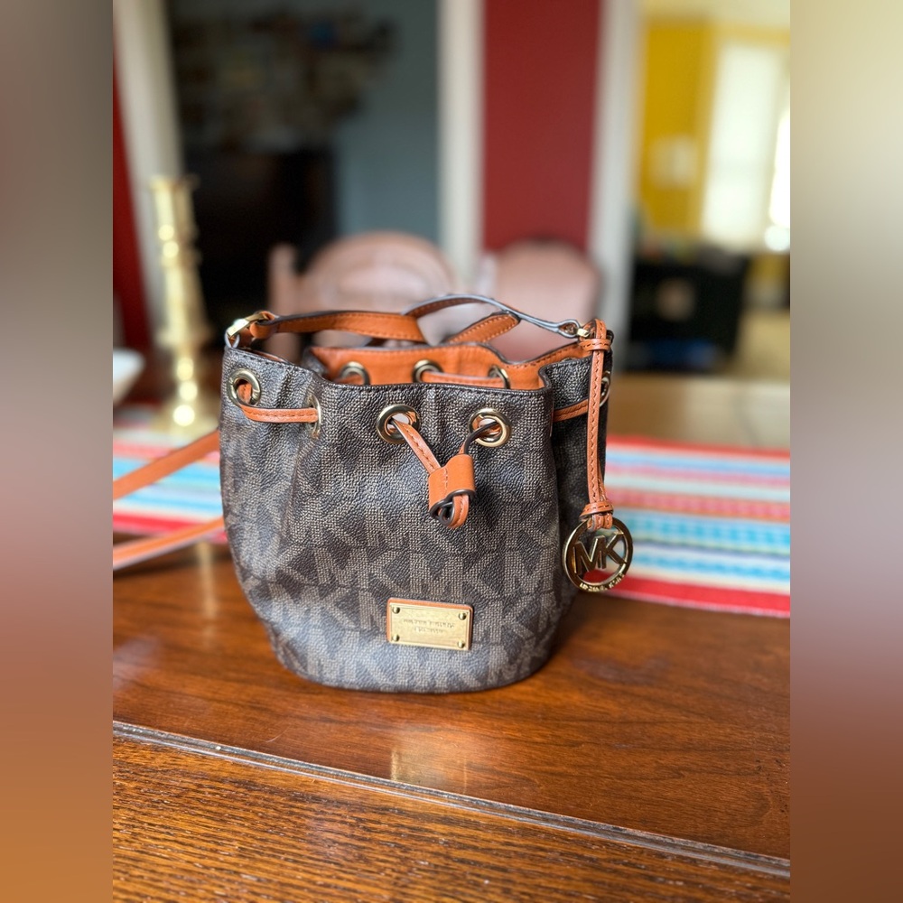 Michael Kors Small Drawstring Bucket Bag